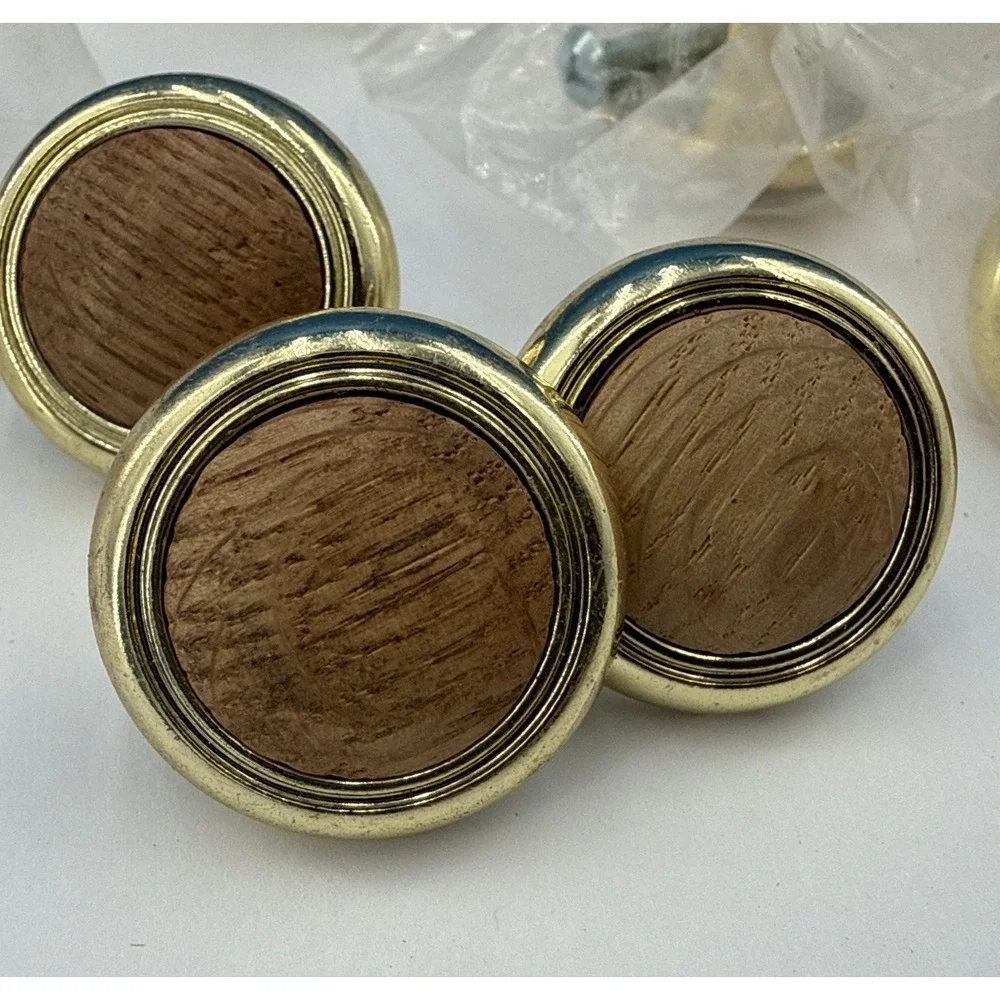 Lot Of 8 Round 1 In. Dia. Oak & Light Brass Accent Cabinet Knob pulls